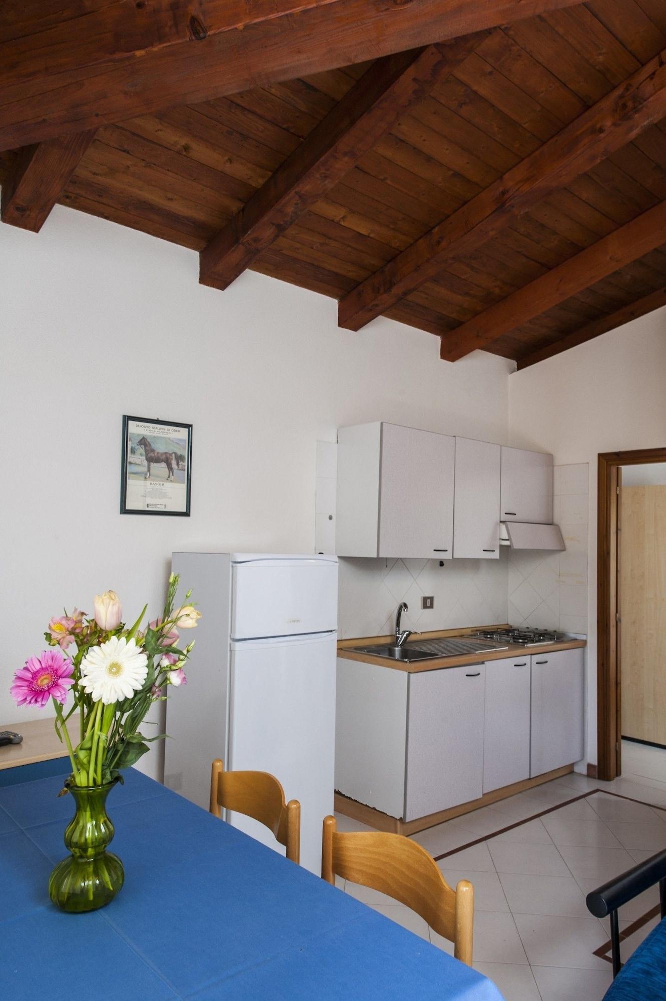 Residence Approdo Verde San Teodoro  Buitenkant foto