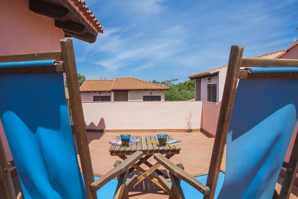 Residence Approdo Verde San Teodoro  Buitenkant foto