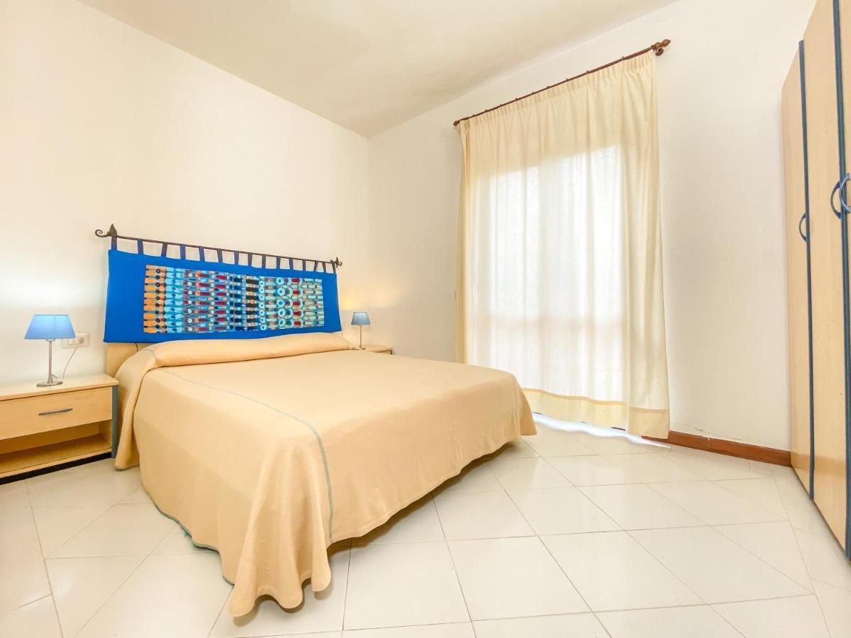 Residence Approdo Verde San Teodoro  Buitenkant foto